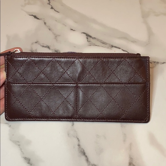 CHANEL quilted wallet- like new - Picture 2 of 6